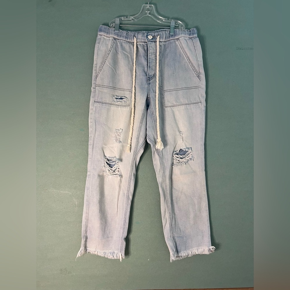 Free People Light Blue Pull On Distressed Jeans Size small